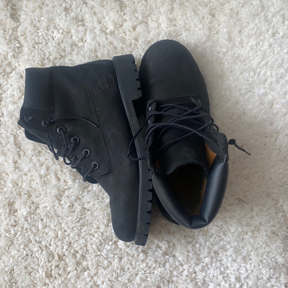 Black Timberlands Juniors Size 7 Boys